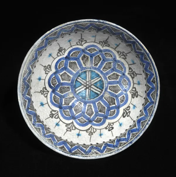 Glazed Bowl with Geometric Decoration