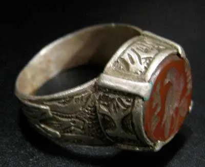Carnelian Seal of a Bird Set in a Silver Ring