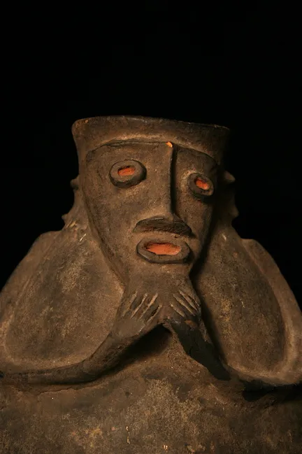 Kaka or Mambila Terracotta Anthropomorphic Vessel