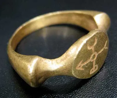 Incised Gold Ring