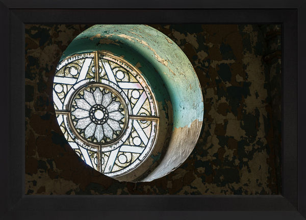 CLASSIC SATIN BLACK FRAME, BLACK LINEN LINER