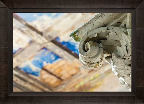 TABACCHINO FRAME, DARK ASH, BLACK LINEN LINER