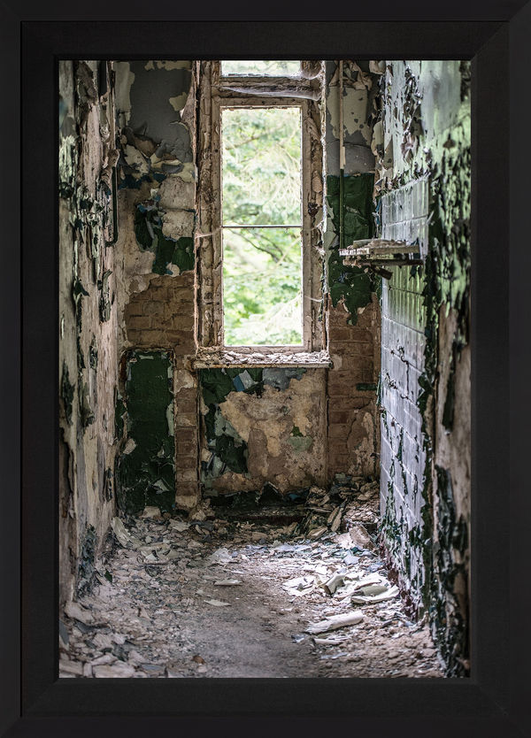 CLASSIC SATIN BLACK FRAME, BLACK LINEN LINER