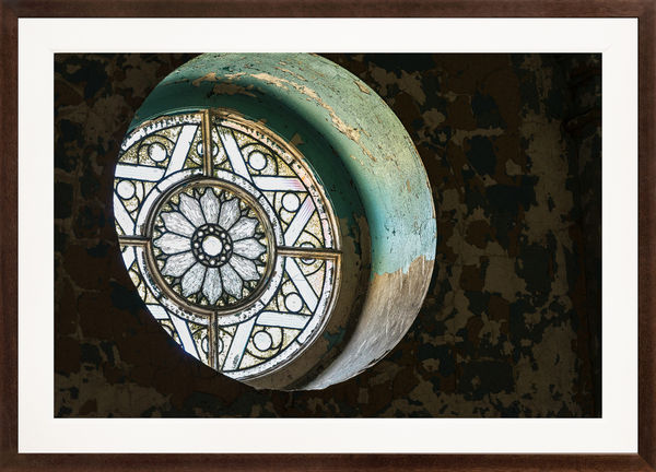 CLASSIC BROWN FRAME, WHITE LINEN LINER