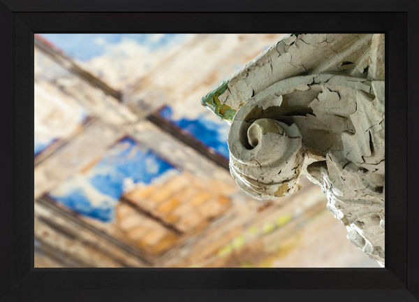 CLASSIC SATIN BLACK FRAME, BLACK LINEN LINER