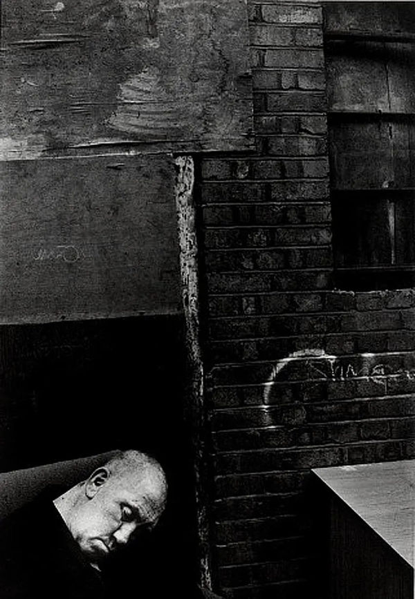 Markéta Luskačová, Photographs from Spitalfields (Man sleeping in Cheshire Street), 1978