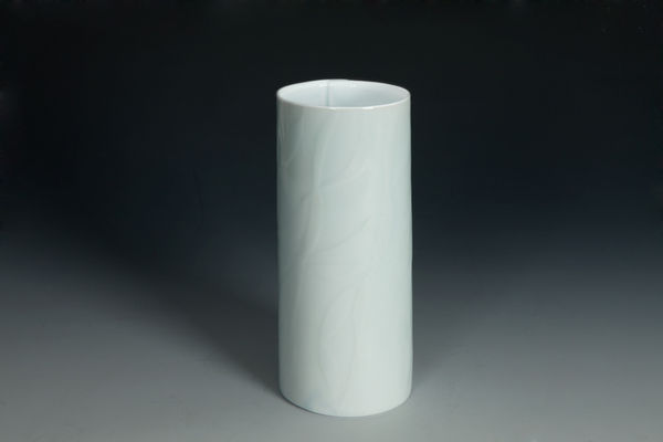 Les Blakebrough The Kelp, 2017 cylinder form, celadon glaze 23 x 10.5cm
