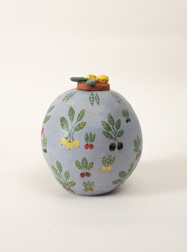 Dawn Ngala Wheeler Pmurlpa, mpaltjarta and arlparrantji, 2024 terracotta and underglazes 23 x 18 cm