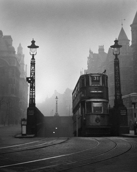 René Groebli, London (#1210), 1949