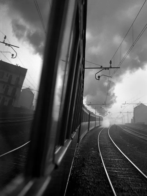 René Groebli, Spiegelung (#378), Magie der Schiene, vintage, 1949