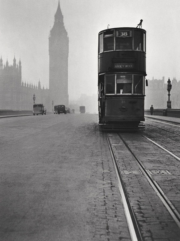 René Groebli, London (#1201), 1949