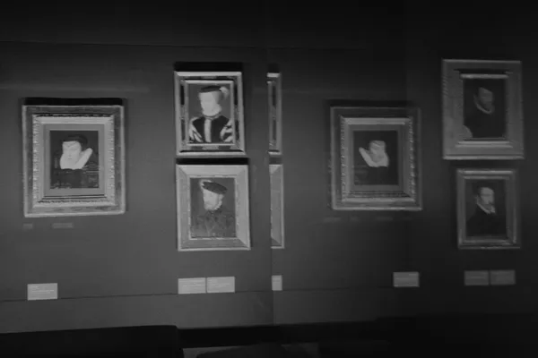 Angela Grauerholz, Portrait Gallery 1/3, 2011