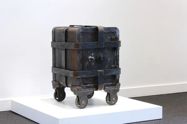 Maskull Lasserre, Trust, 2013