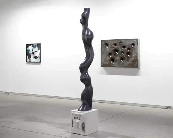 Michel de Broin, Volute 2238, 2025