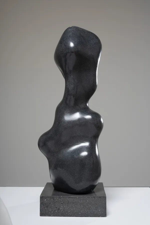 Michel de Broin, Tête qui fume 694 / Smoke head 694, 2025