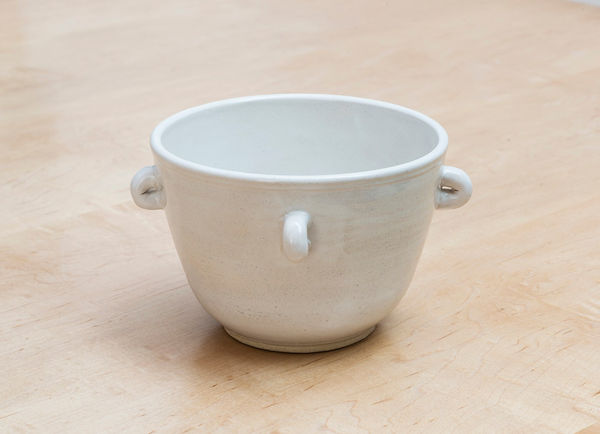 Ann Carneal Little Cutie White Bowl With 3 Ears, 2018