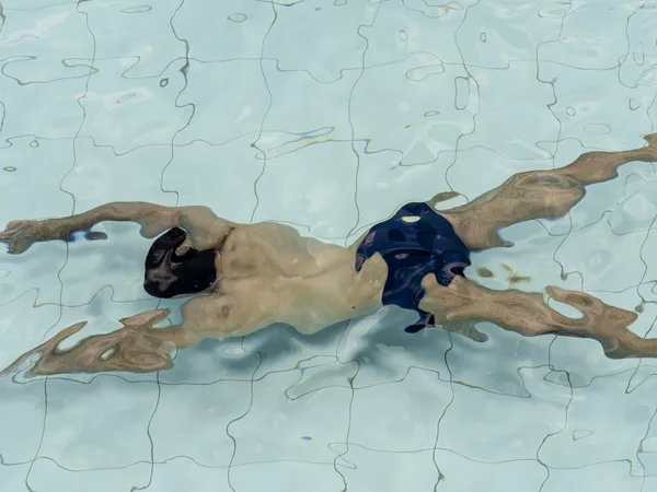 Laurent Champoussin, LE NAGEUR, 2024