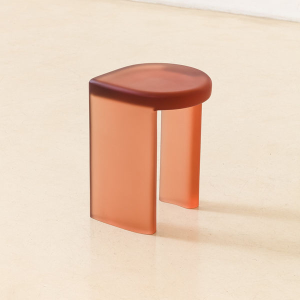 Lucas Recchia, Pina Side table, 2023