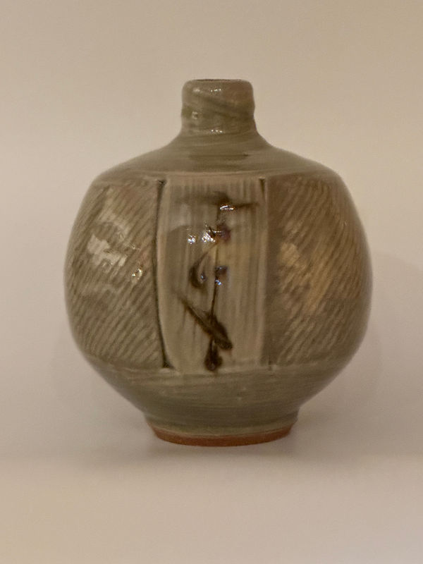 WILLIAM PLUMPTRE, Paddled Bottle, 2024