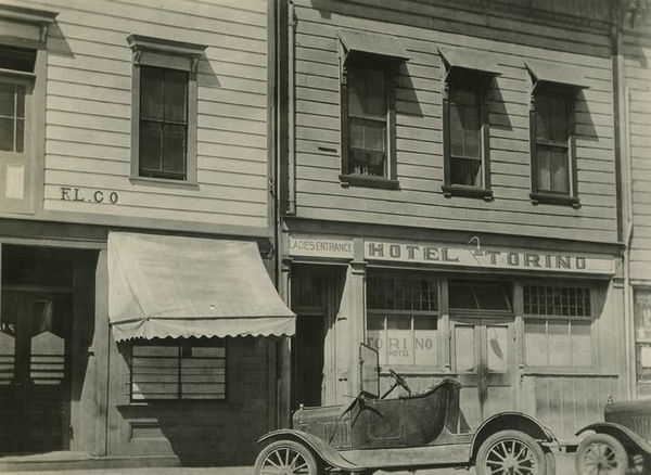 E.O. Hoppe Hotel Torino, Los Angeles, CA, 1926 Vintage gelatin silver print 3 x 4 in. 7.62 x 10.16 x 0.0 cm
