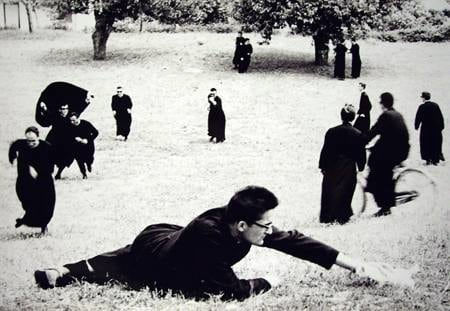 Mario Giacomelli, Io non ho Mani che mi Accarezzino il Volto (Pretini), 1961-63