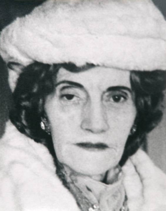 Lisette Model Venezuela, Portrait of a Woman, 1954 Gelatin silver print, printed c. 1954 13 3/4 x 11 in. (35 x 28 cm.)