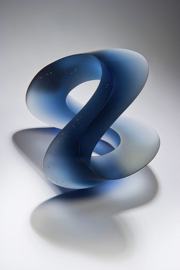 Heike Brachlow, Vertex Indigo, 2019