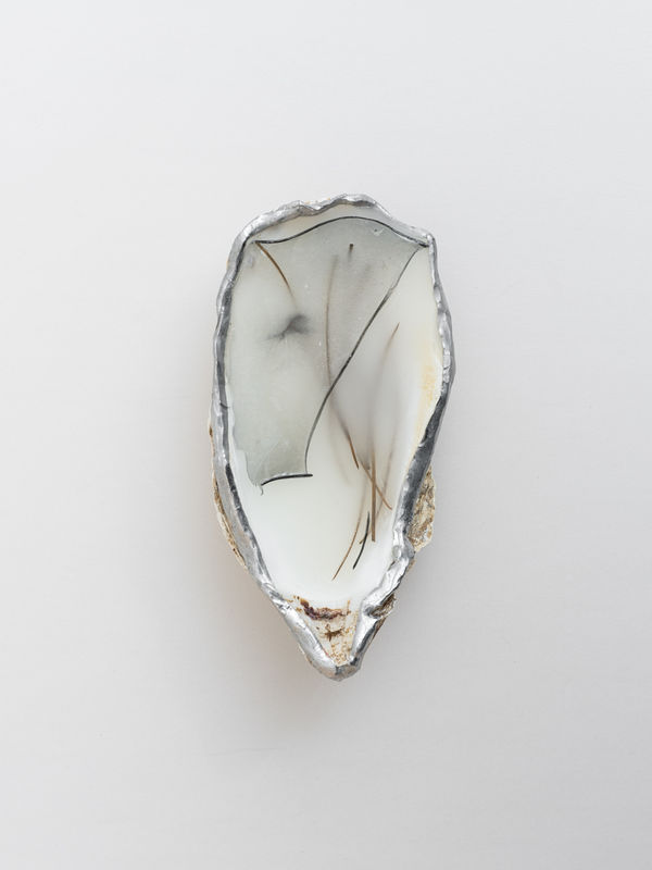 Michele Chu, twisting, turning belly button ii, 2025