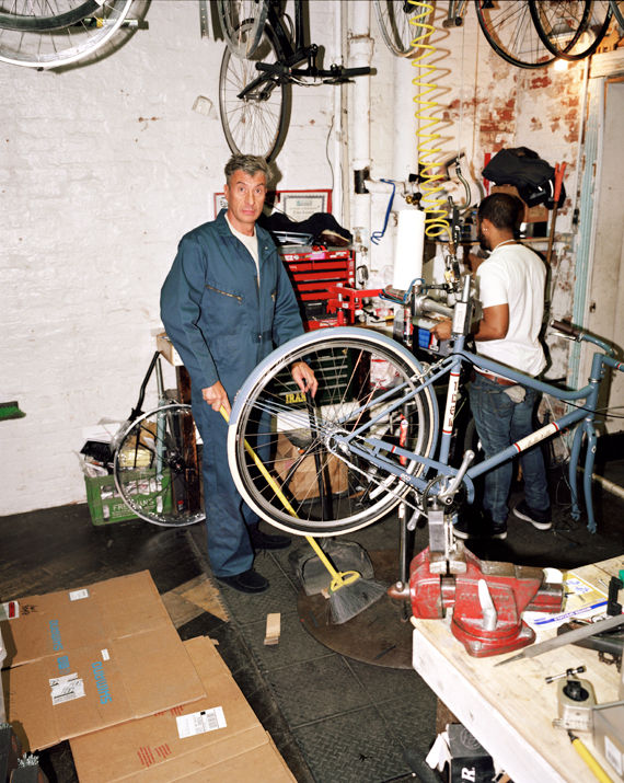 Lukas Wassmann, Artists on their bicycles, New York 2010, 2010