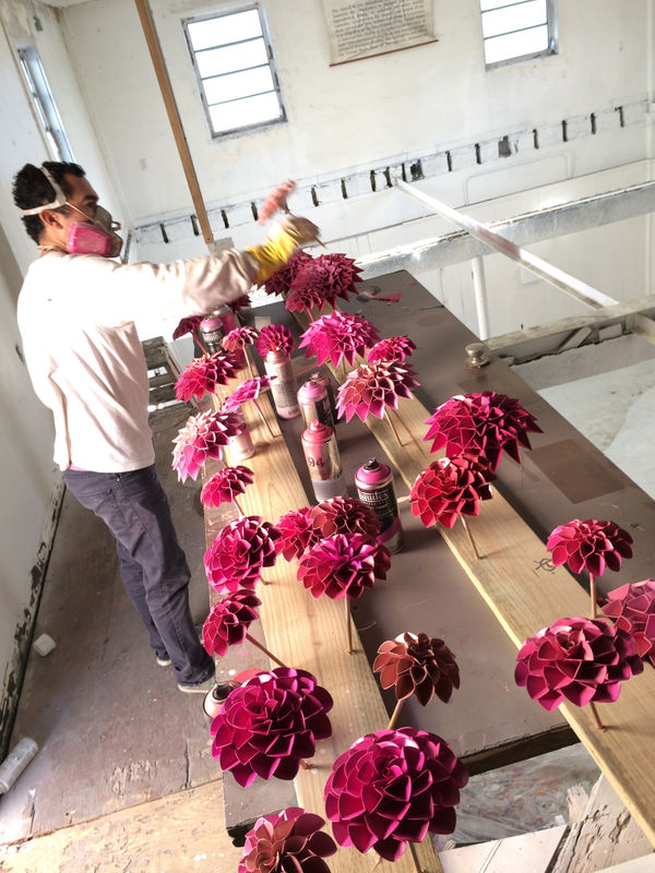 Carlos Betancourt in collaboration with Alberto Latorre, Untitled, (production of flower elements), 2013-14