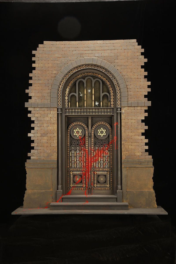 Al Farrow, Vandalized Synagogue Door (III), 2020