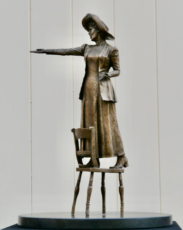 Hazel Reeves, Emmeline Pankhurst