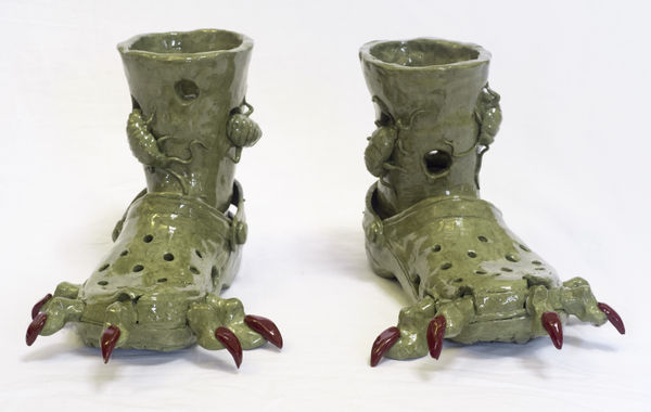 Lindsey Mendick, Alien in my own skin, 2021