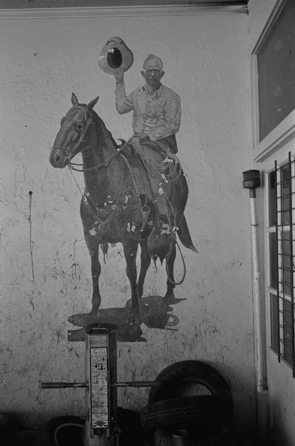 Burt Covit, Mural of Local Hero ed.1/3, 1989