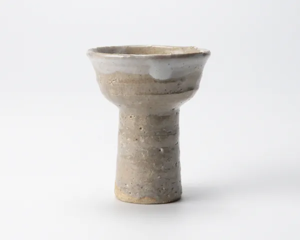 Miwa Kyuwa X (Kyusetsu) 十代 三輪休和(休雪) Hagi mounted sake cup