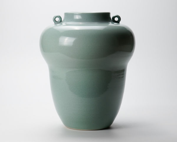 Miyanohara Ken 宮之原 謙, Celadon Flower Vase with Ring Handles, 耳付青磁花挿, circa 1960s