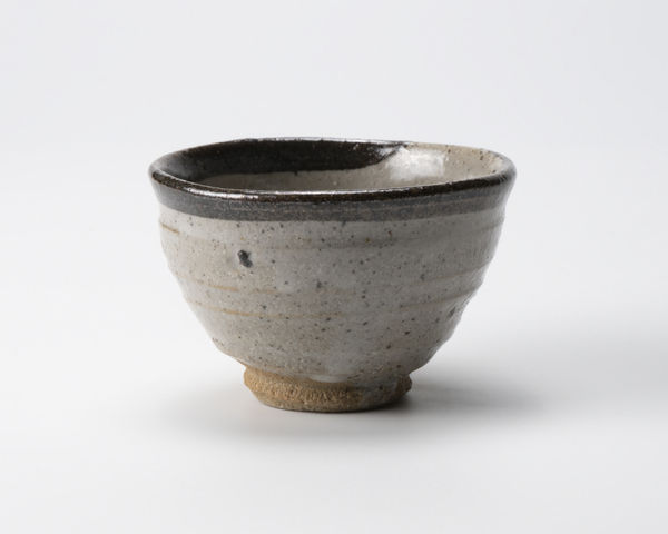 Nishioka Koju 西岡小十, Karatsu sake cup