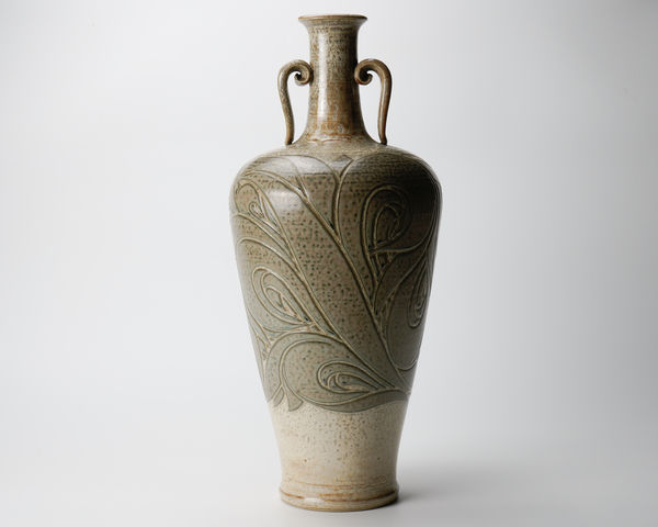 Miyanohara Ken 宮之原 謙, Jar with Crystalline Glaze and Grass Design, 結晶品釉草文壺, circa 1950s–1960s