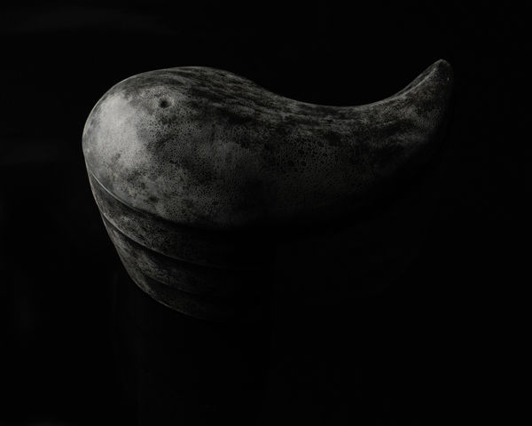 Terauchi Shinji 寺内信二, Moon-scape box (Black)Yin and yang 令和神饌重, 2024