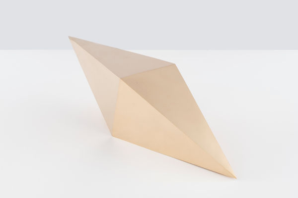 Jorinde Voigt Integral (Polyhedron, 4 pointed dipyramid), 2018 cast bronze, chased and polished, waxed 19 11/16 x 6 9/16 x 6 5/8 in (50 x 16.7 x 16.8 cm)