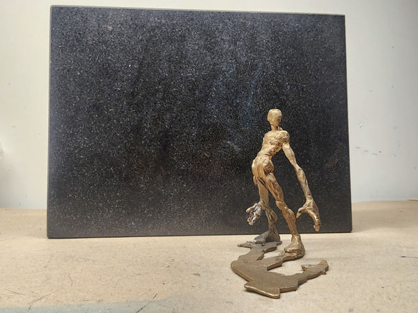 Ramie Moussa, Thrust