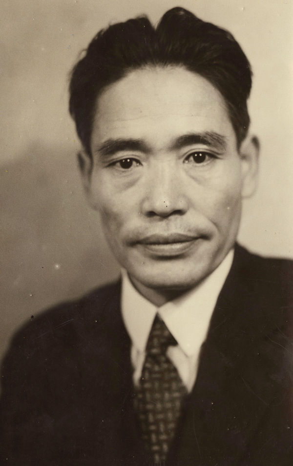 [Chiura Obata], Portrait of the Important Japanese-American Artist, 1930