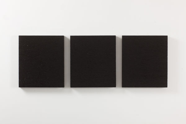 LIU Ren 刘任 Untitled 1/2/3 无题 1/2/3, 2015 Oil, mixed media 油画综合材料 33.4 x 38 cm x 3