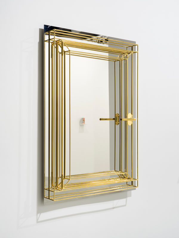 GAO Weigang 高伟刚 OPEN, 2023 Stainless steel, gold 不锈钢, 不锈钢电镀24K金 106 x 76 x 25 cm Edition of 9 plus 1 AP