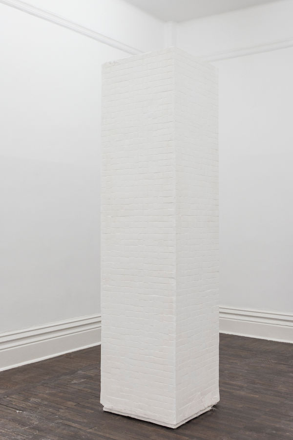 SU Chang Standing 2 站立 2, 2015 Gypsum plaster, hemp, woodand glue 高强石膏、麻、木和胶 50 x 47 x 190 cm