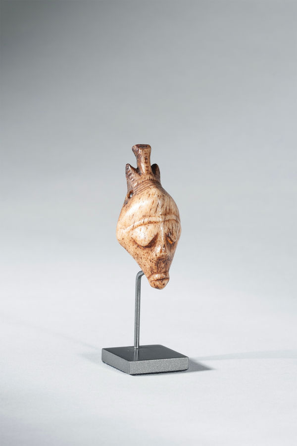 Pende Pendant, Ikhoko