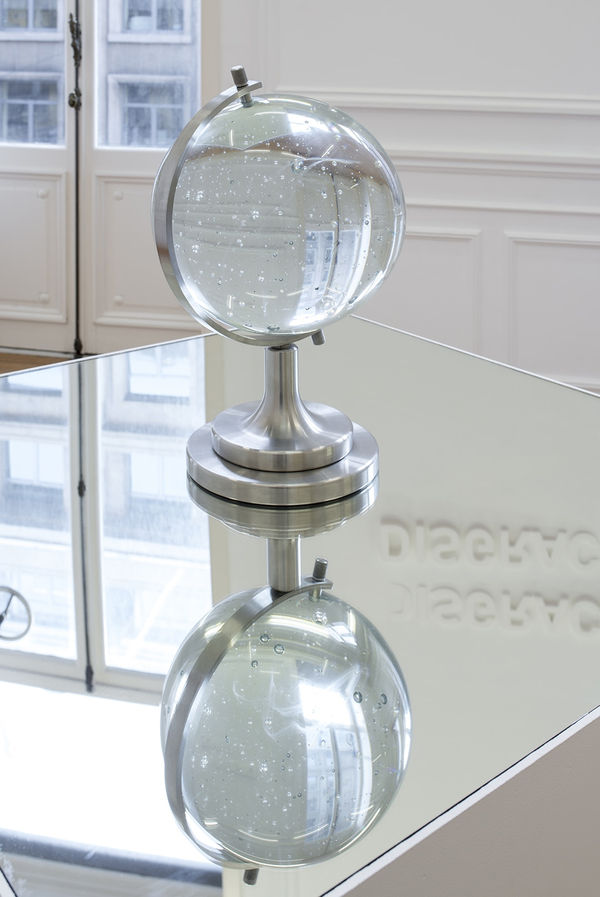 Melik Ohanian, Futuring (Cosmos), 2011