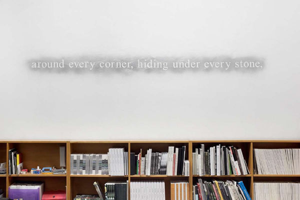 Douglas Gordon, Shadow and ghosts, 2008