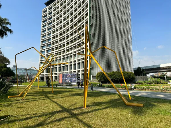 莊普 TSONG Pu, 三竹節 Three Bamboo Joints, 2022