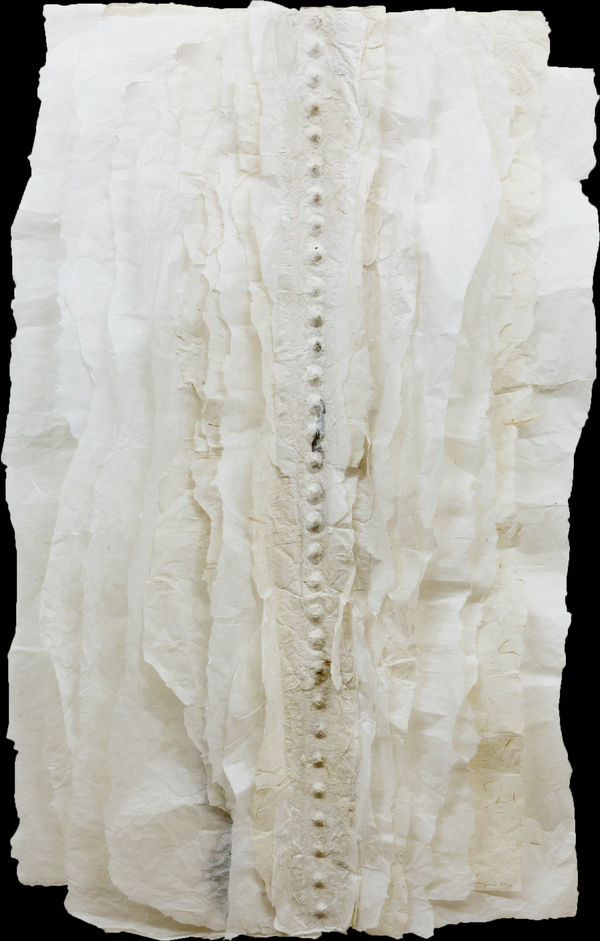 林延 LIN Yan 室內空氣 Air from Inside, 2013 墨／紙 Ink on paper 60 5/8 x 29 7/8 x 3 1/2 in 154 x 76 x 9 cm